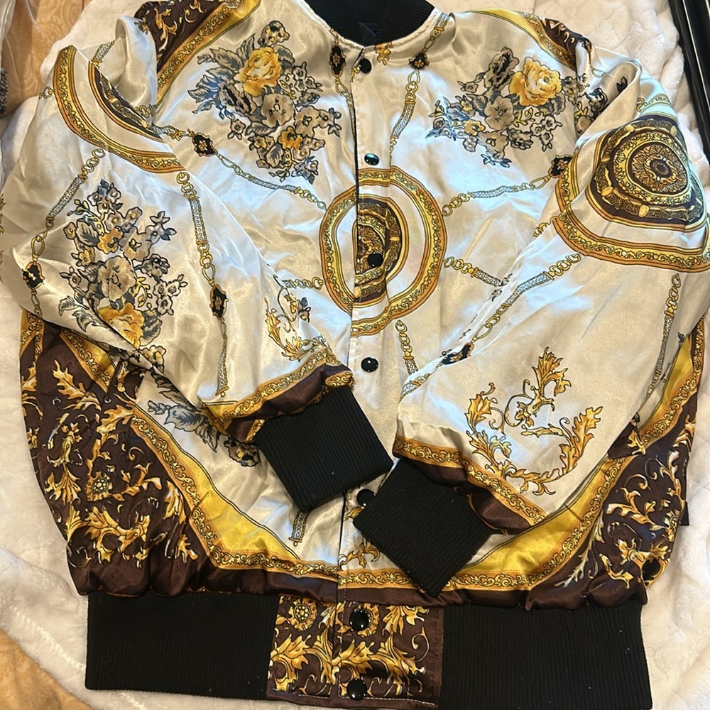 Reversible Bomber Jacket - Picture 10 of 11